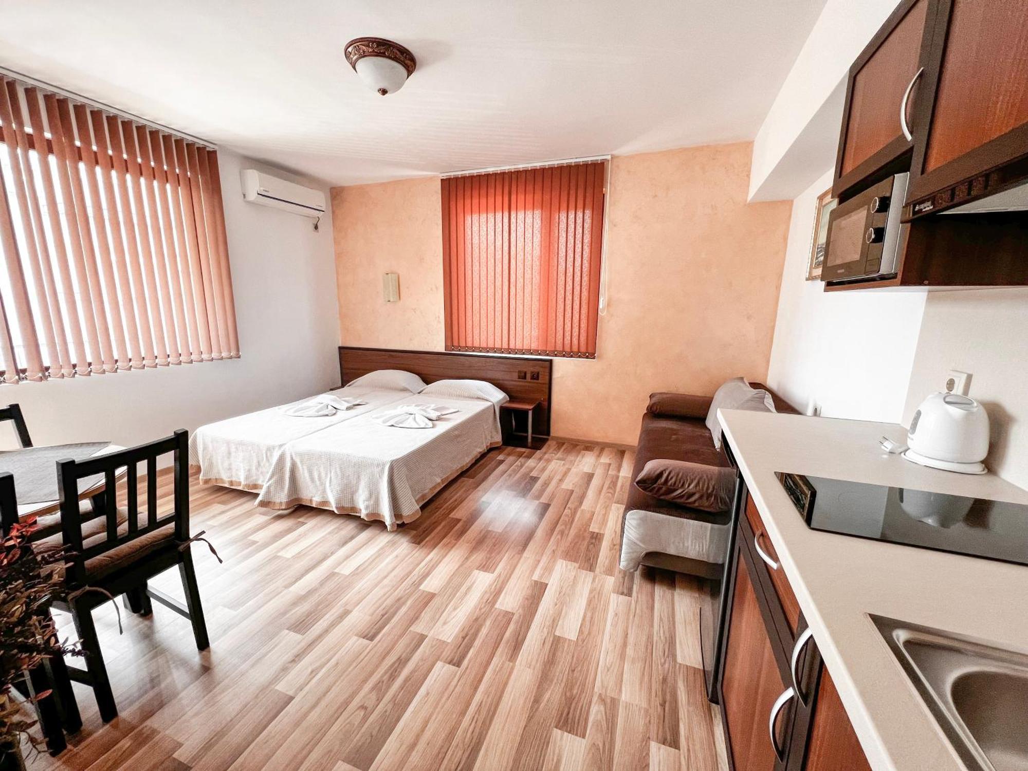 Chrystal Guest House Obzor Δωμάτιο φωτογραφία