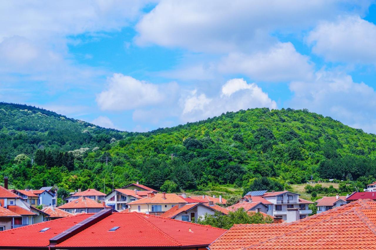 Chrystal Guest House Obzor Εξωτερικό φωτογραφία